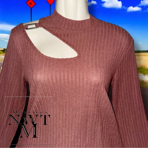 Maurices Sweater NWT Pink Brown Ribbed Mock Neck Shoulder Cut Out Long Sleeve M - Picture 4 of 16
